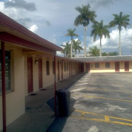 Palm City Motel Форт Майерс Экстерьер фото